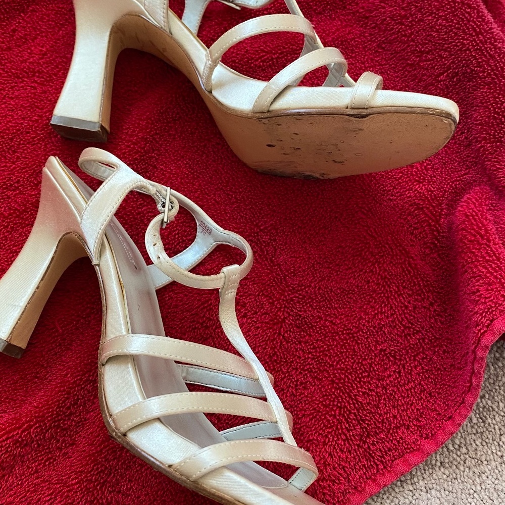 Dress sandals
